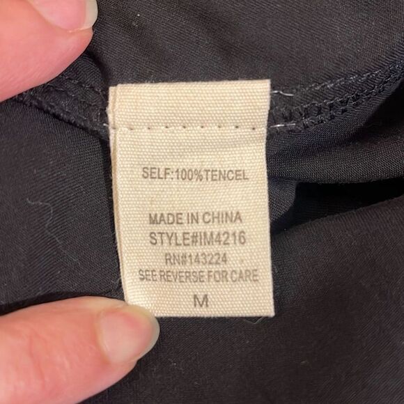 Carly Jean LA Womens 1/2 Button Front Tencel Collared Dress Black Medium NWT - Picture 7 of 9